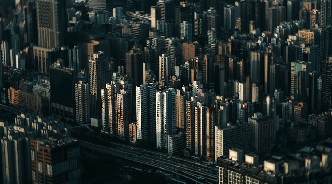 喜欢蹲着真的不是因为懒 或许是身体在偷偷 “自救”